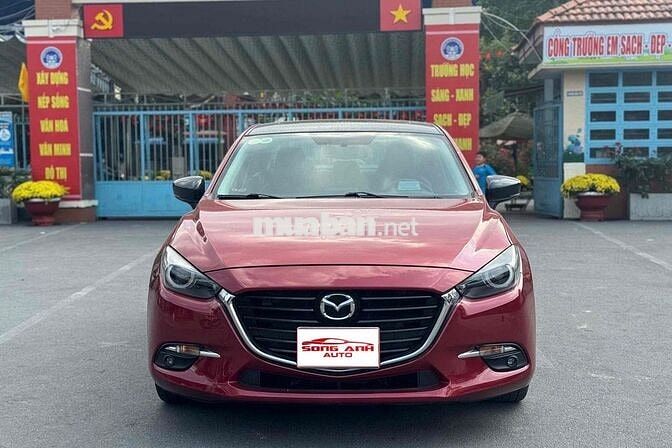 Mazda 3 2018 2.0 Cao Cấp Đỏ 8 vạn km