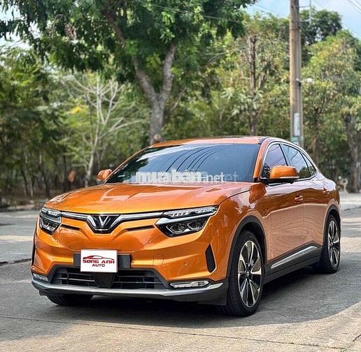 VinFast VF8 Plus 2022 Cam bản mua pin
