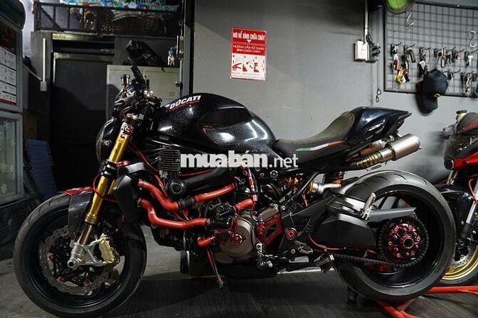 Ducati Monster 821 2016, Option lanh quanh 200tr