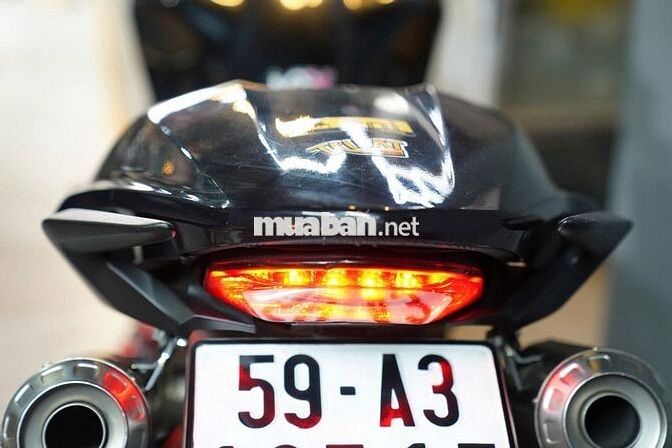 Ducati Monster 821 2016, Option lanh quanh 200tr