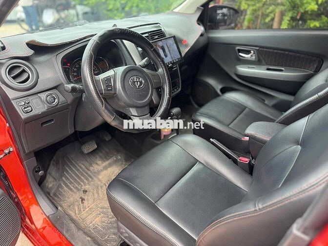 Toyota Wigo 2021 LUỚT 2 VẠN ,XE MỚI 98%