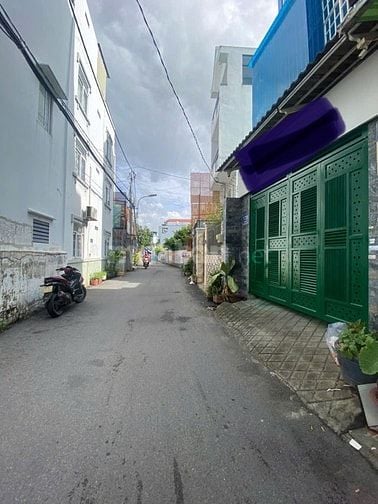  Giảm mạnh cho khách thuê dài hạn .