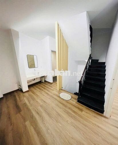 GÓC 2 MẶT TIỀN-32D Phan Đăng Lưu ,P6,Q.Bình Thạnh- DT 5x20, DTSD 500m2