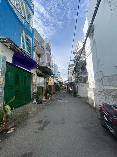  Giảm mạnh cho khách thuê dài hạn .