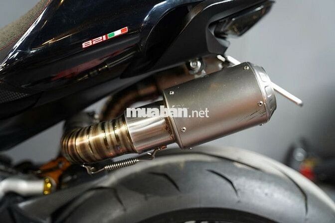 Ducati Monster 821 2016, Option lanh quanh 200tr
