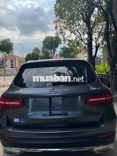 Mercedes-Benz GLC 4MATIC 2016 Xám 98000 km