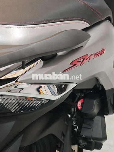 Honda SH Mode 2026 màu Bạc