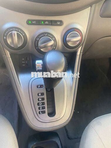 Hyundai I10 2011 Trắng 72.000 km