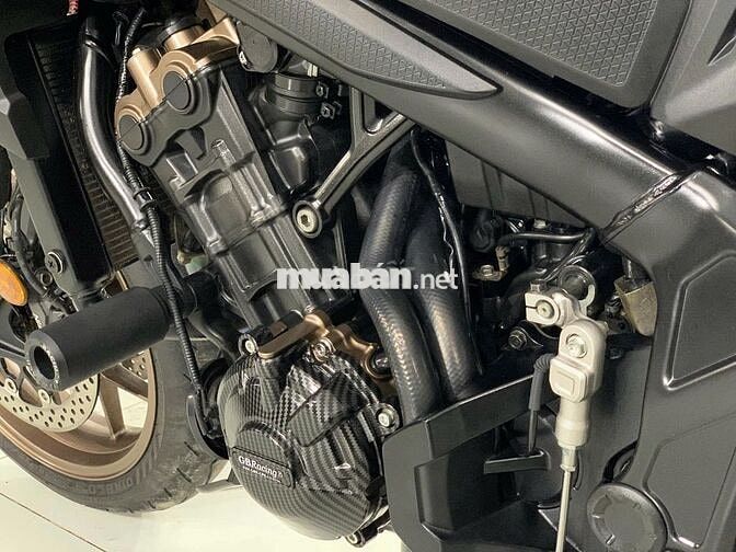 Honda CB650R 2021 Đỏ 20000 km Nhiều đồ chơi