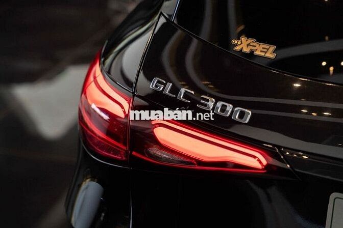 Mercedes GLC300 4Matic 2023 Đen
