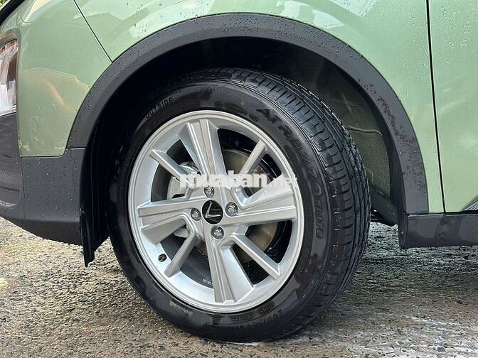 SIÊU LƯỚT VF5 PLUS 25 - 520KM - LÊN NHIỀU ĐỒ CHƠI