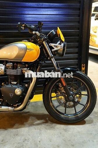 Triumph Street Cup 2018 - Em hàng hiếm