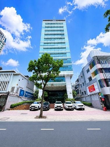Cho thuê tòa 123 Nguyễn Đình Chiểu, Quận 3,12x33, 1 hầm 1 trệt 12 lầu 