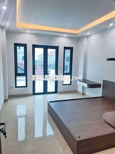 ​TRUNG TÂM ĐAN PHƯỢNG - 60M2 X 4 TẦNG - SÂN RIÊNG
