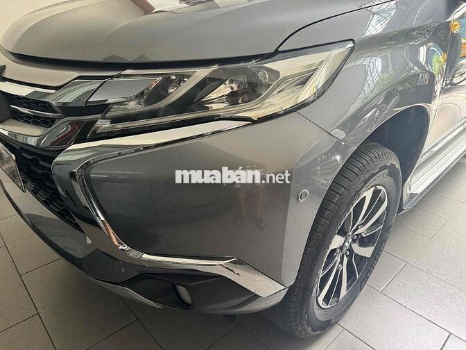 Mitsubishi Pajero Sport 2019 Xám