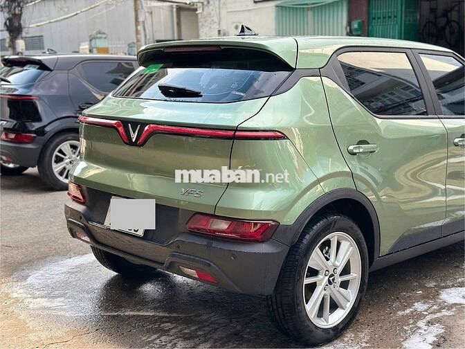 SIÊU LƯỚT VF5 PLUS 25 - 520KM - LÊN NHIỀU ĐỒ CHƠI