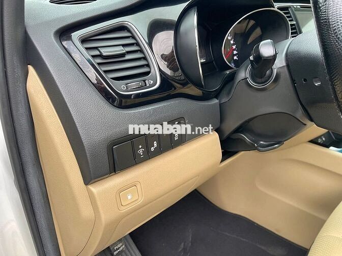 Kia Sedona 2018 Full Trắng 90.000 km