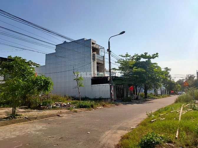 GIÁ RẺ_ ĐẤT 100M² ĐƯỜNG ĐÔNG HẢI 5 –BIỂN TÂN TRÀ 4.XX