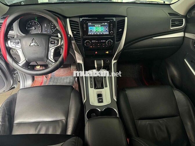 Mitsubishi Pajero Sport 2019 Xám