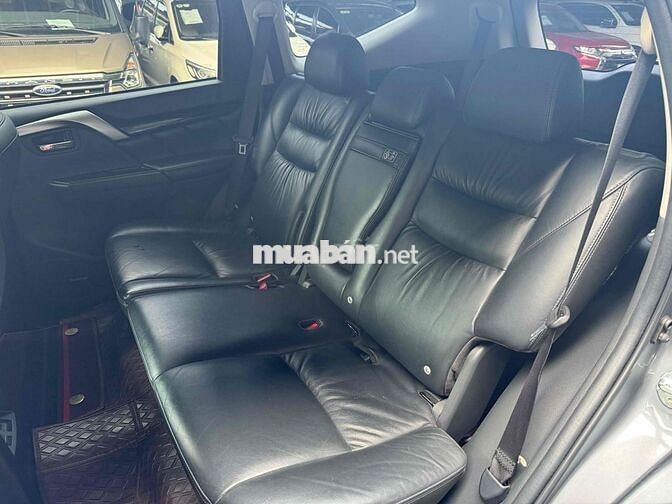 Mitsubishi Pajero Sport 2019 Xám