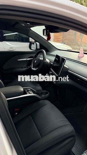 Xe điện VinFast VF6 Eco 2025 Trắng