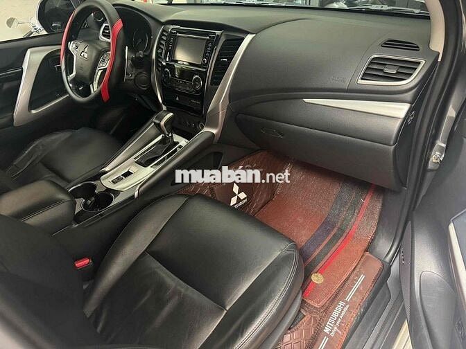 Mitsubishi Pajero Sport 2019 Xám