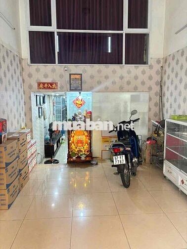 BÁN NHÀ HẺM 4met BÌNH TÂY , P1 , Q6 💰 8🧄500 TL trực tiêpa chủ