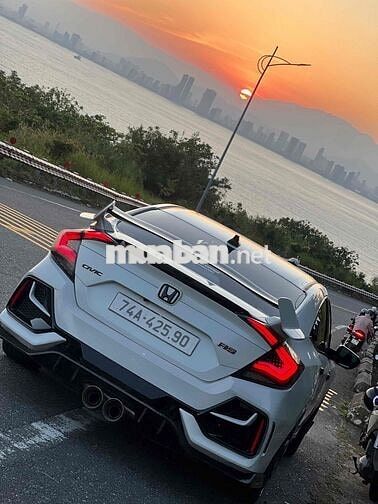 Honda Civic 2020 1.8G Trắng