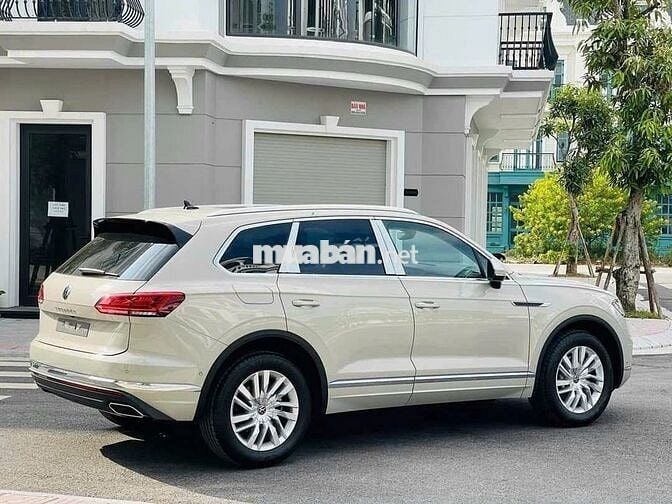 139 TRIỆU Đón VW TOUAREG NHẬP CHÂU ÂU