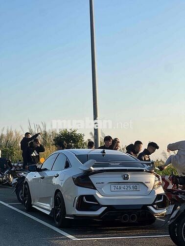 Honda Civic 2020 1.8G Trắng