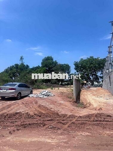 đất xây kho xưởng cụm công nghiệp cần bán