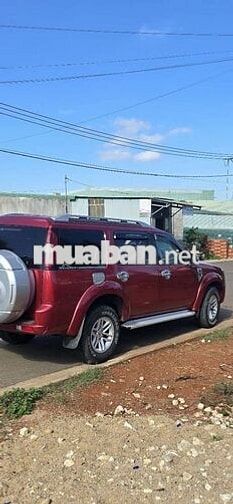 Ford Everest 2010 Đỏ