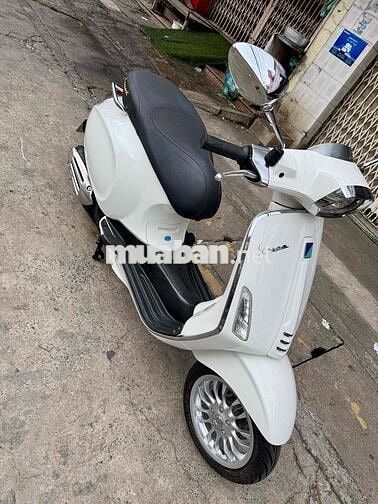 🟡🟡  Vespa Sprint ABS  Trắng đký 2018 chính chủ