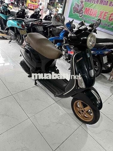 Piaggio Vespa LX 3v 125 ngay chủ