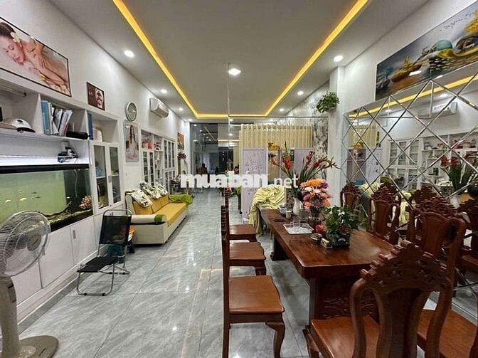 Bán nhà chính chủ quận 7 , khu VIP tân Quy ( Tân Hưng) 