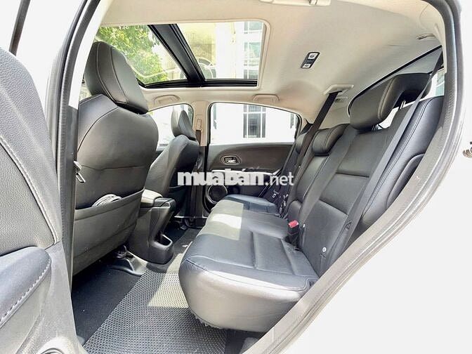 Honda HRV 2021 1.8L Trắng 75.000 km
