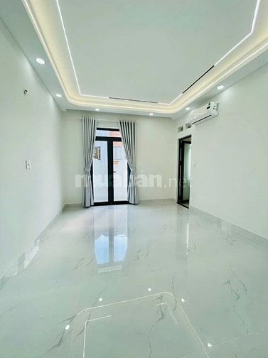 Nhà ngang 11m dt73m2 đúc mới 5 tầng 7pn hẻm 8m Lê Văn Quới,Q. Bình Tân