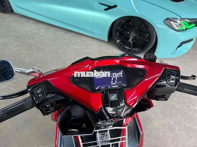 Honda Air Blade 125i 4VAL 2025 Đỏ 5000 km