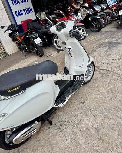 🟡🟡  Vespa Sprint ABS  Trắng đký 2018 chính chủ