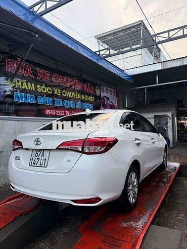 Toyota Vios E Trắng 9 vạn