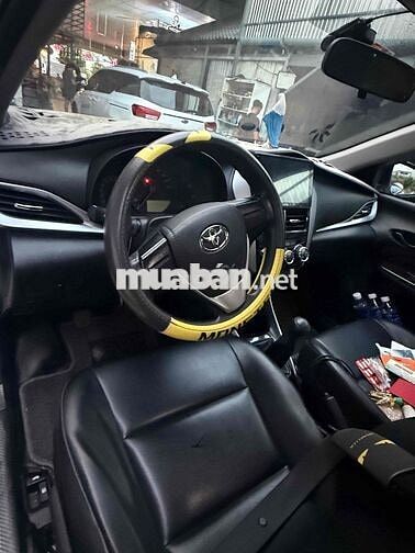 Toyota Vios E Trắng 9 vạn