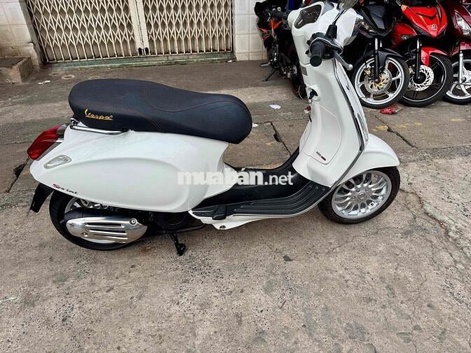 🟡🟡  Vespa Sprint ABS  Trắng đký 2018 chính chủ