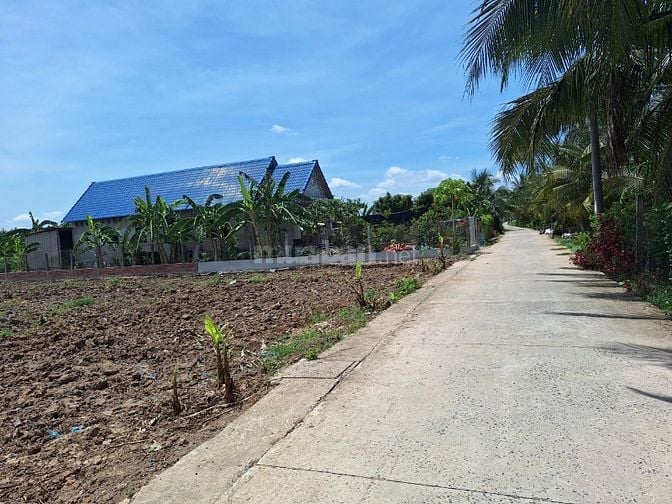 ĐẤT MT 5 MÉT, GẦN BỆNH VIỆN TG, 170M2. GIÁ 700 TRIỆU. SỔ RIÊNG