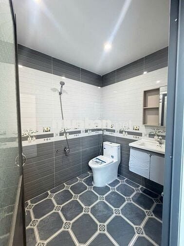 Nhà trệt lửng chính chủ mới hoàn thiện Kdc Đông Phú hỗ trợ vay v