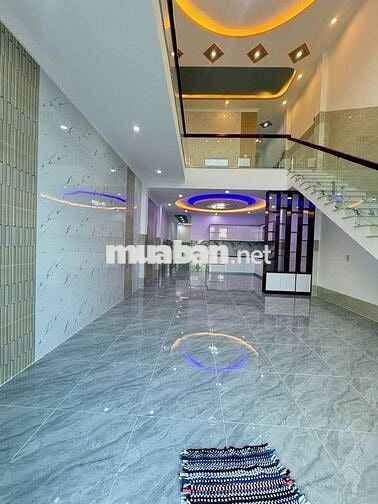Nhà trệt lửng chính chủ mới hoàn thiện Kdc Đông Phú hỗ trợ vay v