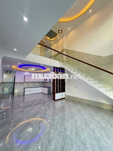Nhà trệt lửng chính chủ mới hoàn thiện Kdc Đông Phú hỗ trợ vay v