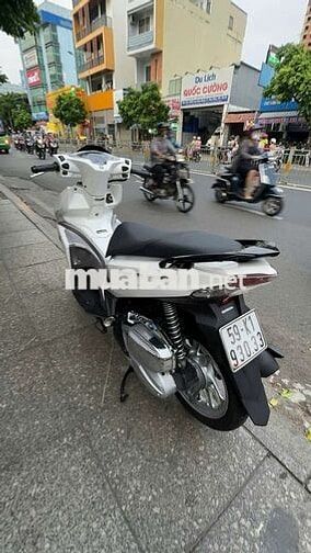 Honda Air Blade 2017 Trắng Đã sử dụng