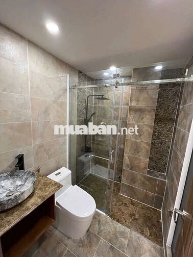 nhà 4 tầng mặt tiền đường 320 bông sao p5 q8 DT 4m x 16m 3 lầu 