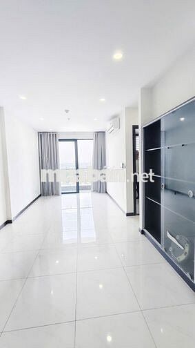 Cho thuê 1PN 1WC sẫn NT cơ bản C Sky View Thủ Dầu Một, chỉ 6,8 Triệu