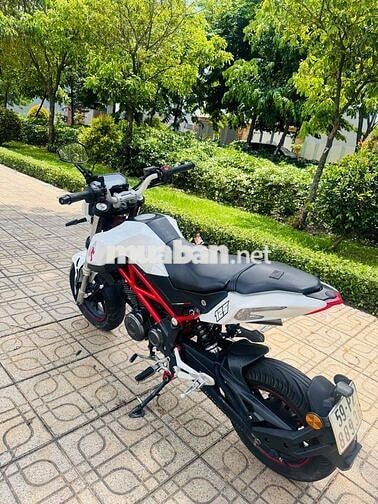 Benelli TNT125 màu Trắng